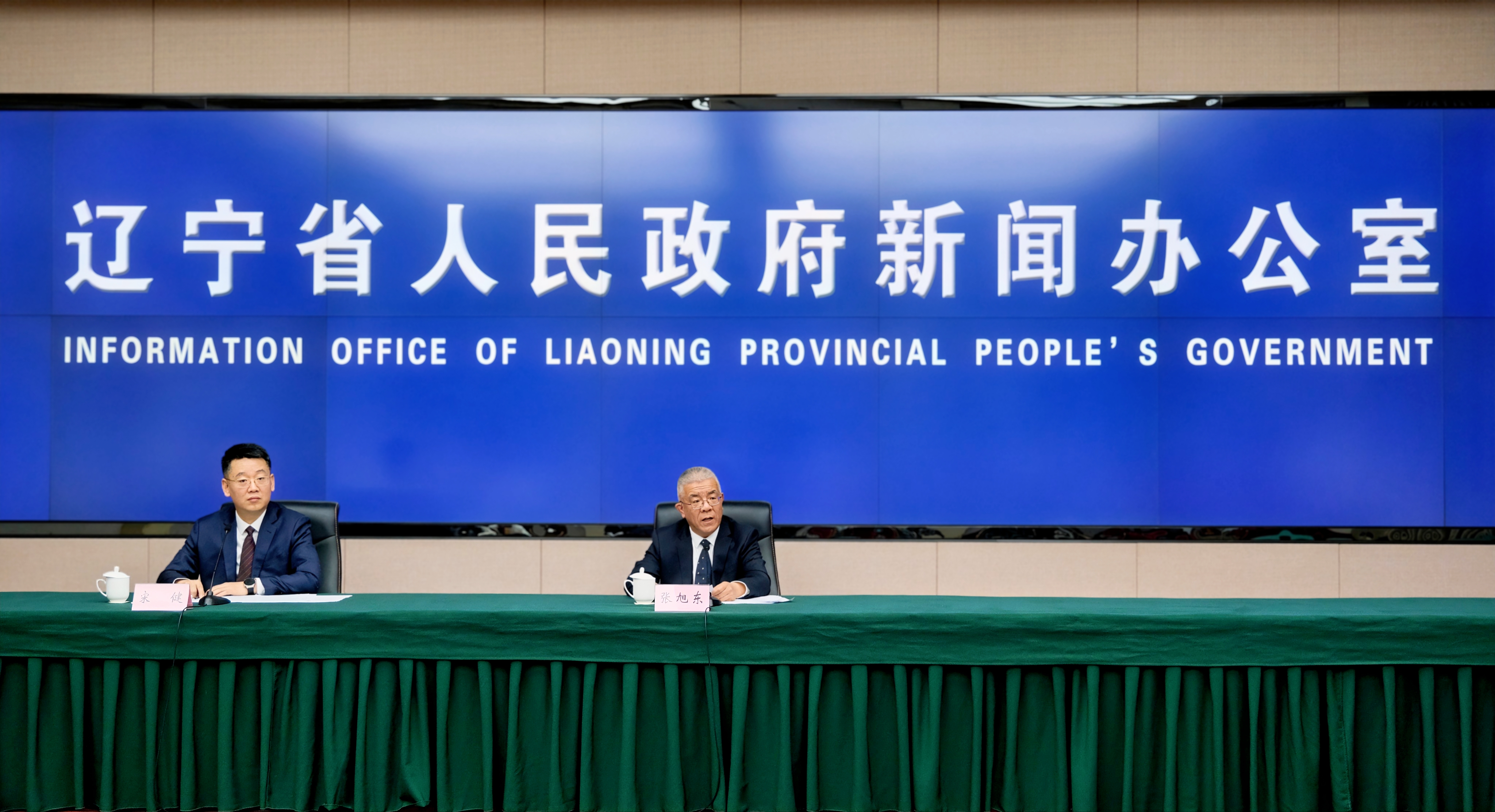 泰国A片
新闻发言人就2025年一季度全省经济运行情况答记者问